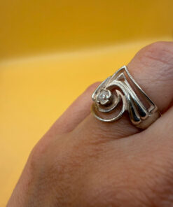 An incredibly beautiful Soviet ring from the 1970s, size M