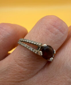 Sterling silver ring with natural garnet Uk size O#117