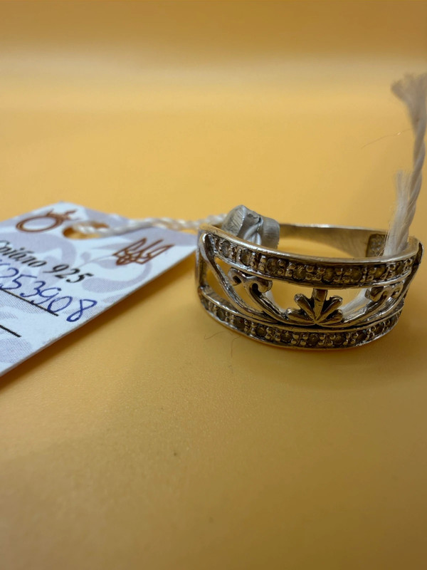 Sterling silver ring Uk size N