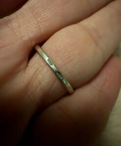 Sterling silver ring round Uk size K