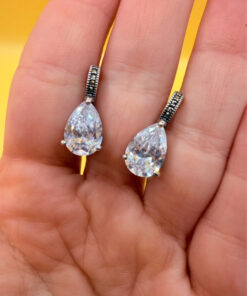 Incredibly beautiful sterling silver earrings with huge CZ#35