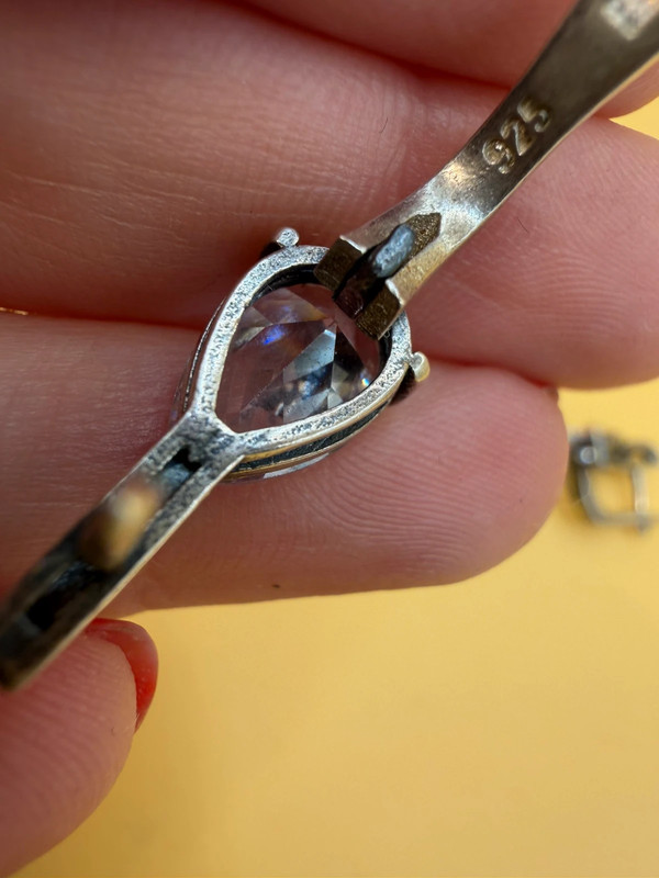 Incredibly beautiful sterling silver earrings with huge CZ#35