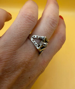 Unusual fashion sterling silver ring Uk P weight 4gr
