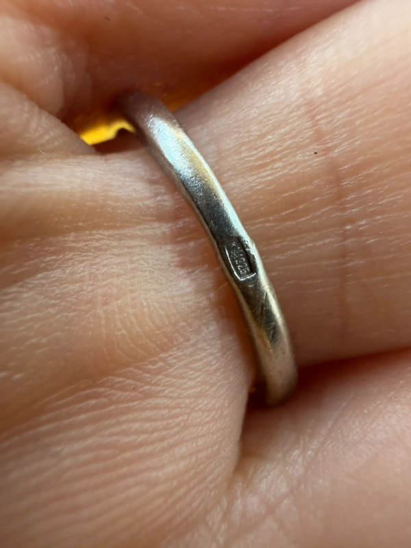 Sterling silver ring Uk size N