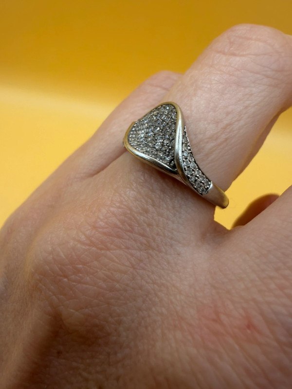 Sterling silver ring Uk size N