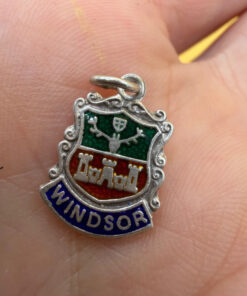 vintage english sterling silver enamel windsor castle fob charm pendant bracelet39
