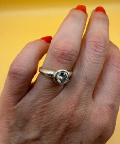 Beautiful sterling silver ring Uk size M with round CZ#46