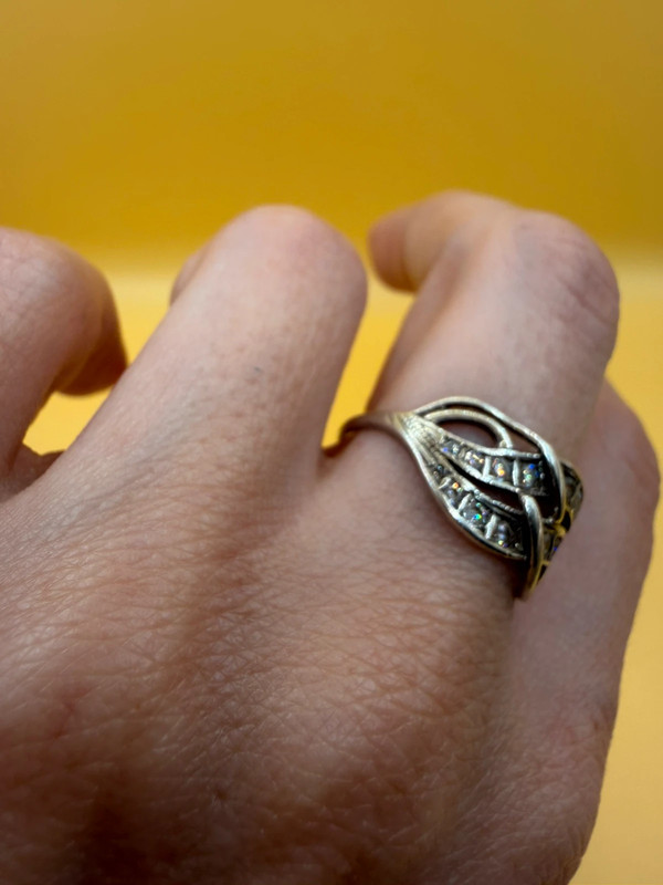 Vintage Sterling silver ring with stones Uk size P#46