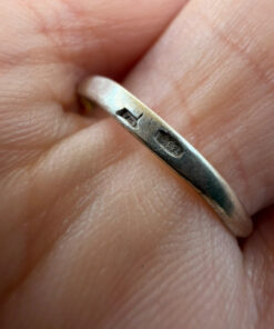 Vintage Sterling silver ring with stones Uk size P