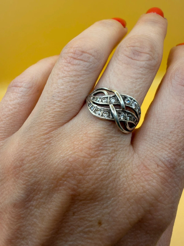Vintage Sterling silver ring with stones Uk size P#46