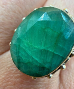 Vintage 925 Sterling Silver natural Emerald Gemstone Uk size O