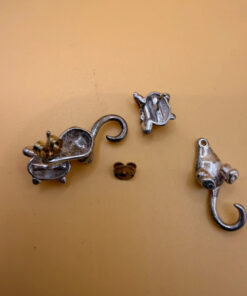 Sterling Silver Cat Clinging earrings Front back Cat Pet Lover Unique