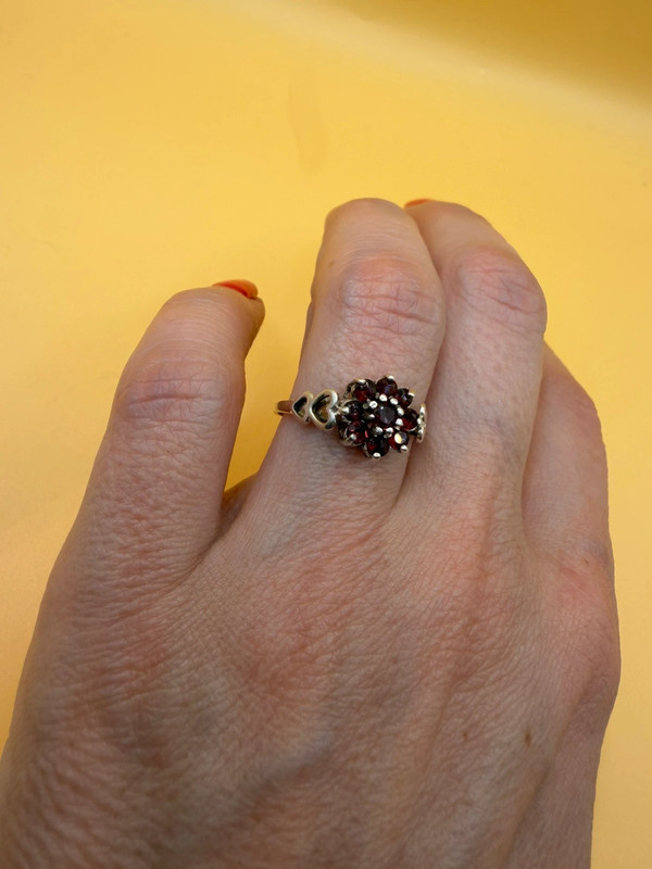 Stunning vintage sterling silver 925 ring with natural garnet, size O.#8