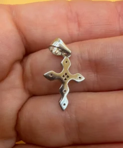 Incredible Sterling silver cross#101