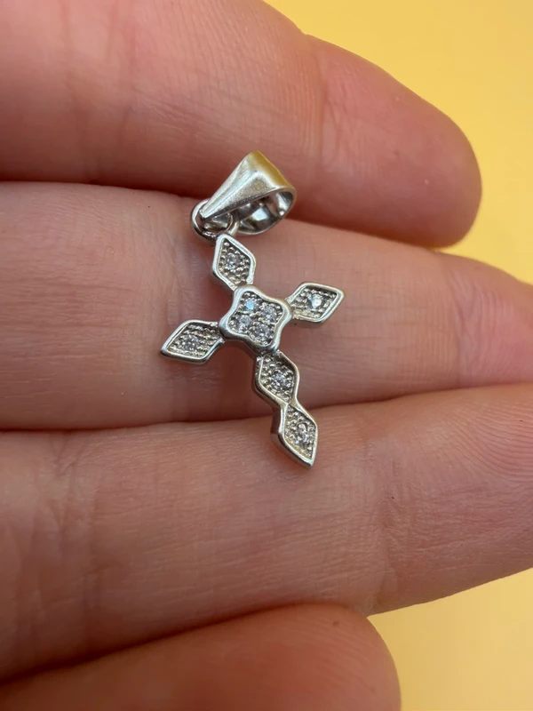 Incredible Sterling silver cross#101