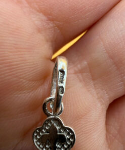 Stunning sterling silver cross