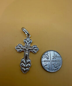 Stunning sterling silver cross