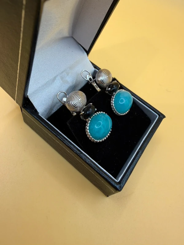 Unusual earrings. Sterling silver (925) with onyx and larimar.#152