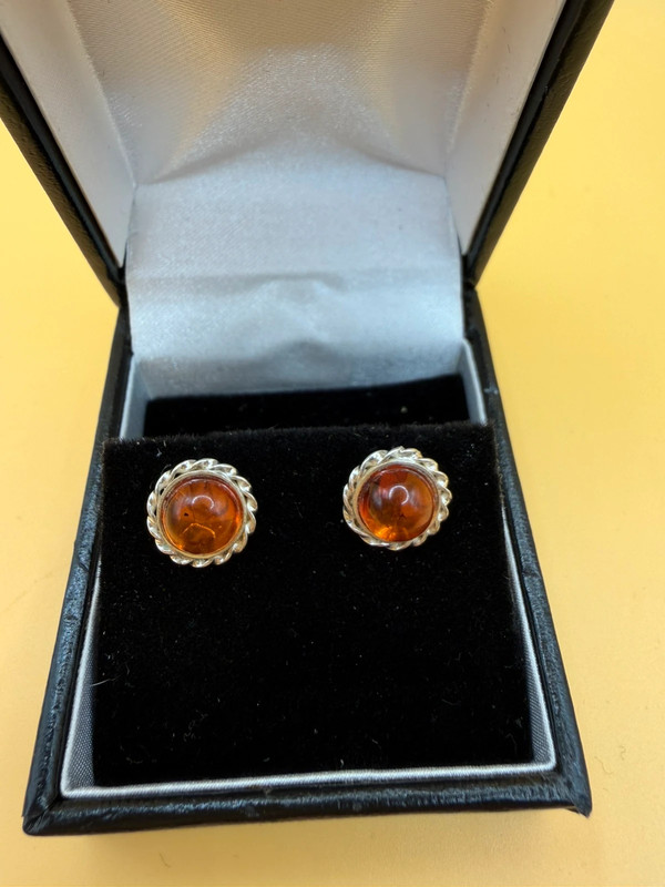 Vintage Whitney Kelly Round Stud Earrings in Silver and Cognac Amber