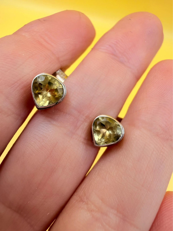 Vintage sterling silver stud earrings with natural citrine #118