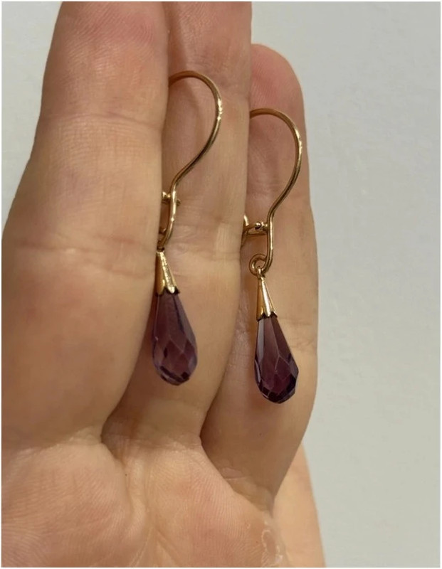 Vintage 14K Gold Earrings with Rare Natural Alexandrite