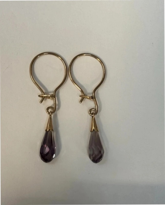 Vintage 14K Gold Earrings with Rare Natural Alexandrite