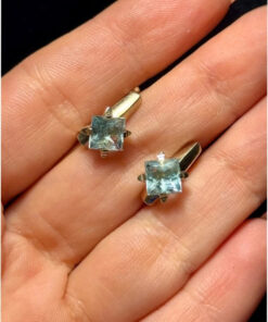 14k Gold earrings with natural topaz