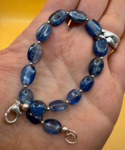 Silver bracelet with an incredibly beautiful natural kyanite, 19 centimeters in size