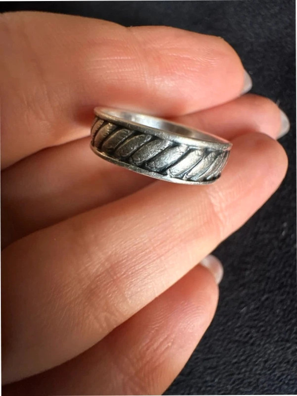 Vintage Sterling silver ring size M1/2. (1)