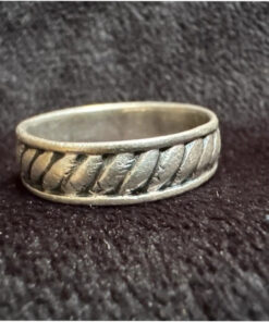 Vintage Sterling silver ring size M1/2. (1)