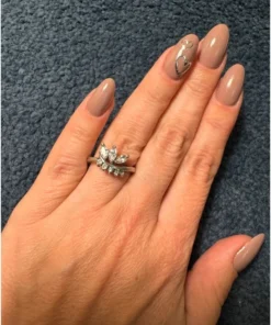 Incredibly beautiful cubic zirconia sterling silver ring Uk size M