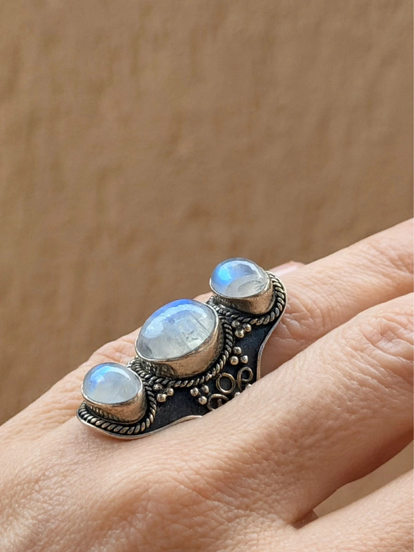 Vintage Sterling Silver 925 tested Three Moonstones Oval Finger Ring Size L