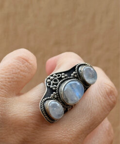 Vintage Sterling Silver 925 tested Three Moonstones Oval Finger Ring Size L