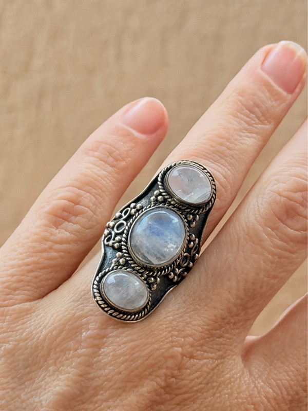 Vintage Sterling Silver 925 tested Three Moonstones Oval Finger Ring Size L