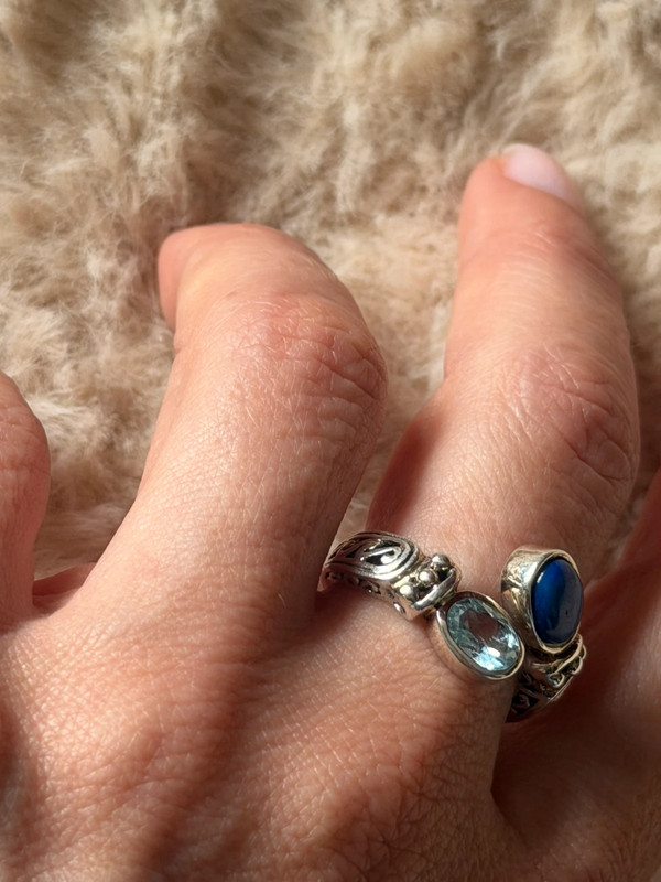 Stunning 925 sterling silver adjustable ring with natural topaz and lapis lazuli, UK size N.