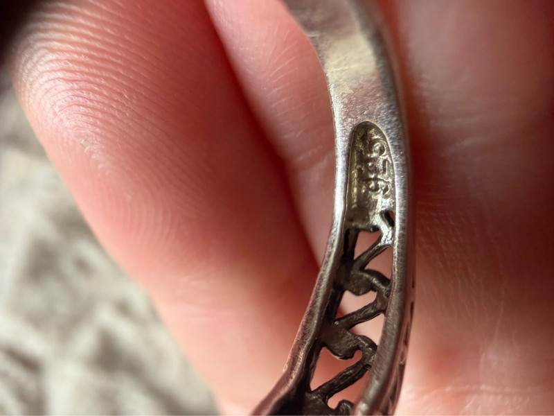 Stunning 925 sterling silver adjustable ring with natural topaz and lapis lazuli, UK size N.