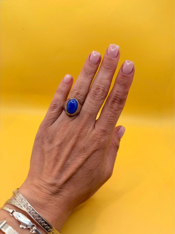 Vintage unisex sterling silver ring polished oval blue Aqeeq agate Uk size L