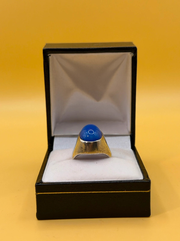 Vintage unisex sterling silver ring polished oval blue Aqeeq agate Uk size L