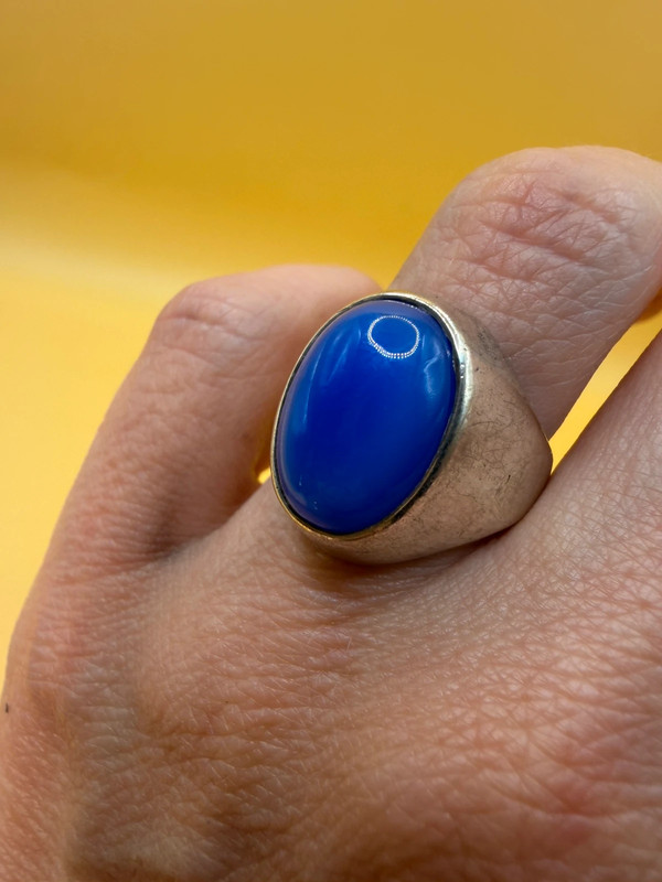 Vintage unisex sterling silver ring polished oval blue Aqeeq agate Uk size L