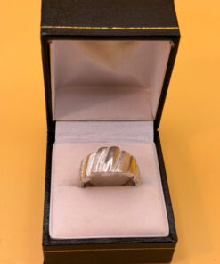 Massive Sterling silver ring Uk size Q