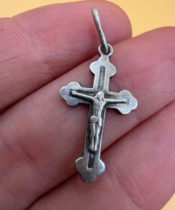 Silver Vintage Protective Cross Charm Pendant~46