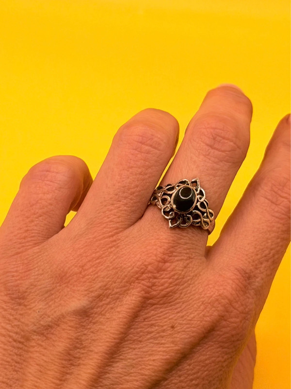 Vintage silver ring with onyx, size N ~32