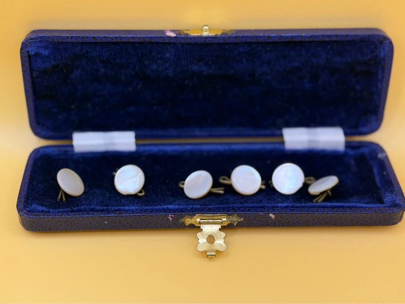Antique Edwardian Mother of Pearl Shirt Buttons Dress Studs Set of 6 Cased c.1900