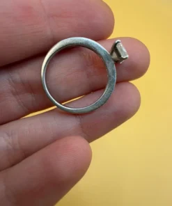 Sterling silver 925 ring with a clear stone, size M