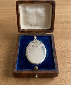 Large Vintage Silver Locket Pendant, 4.5 cm~15