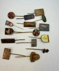 Baltic Soviet Union vintage pins~4