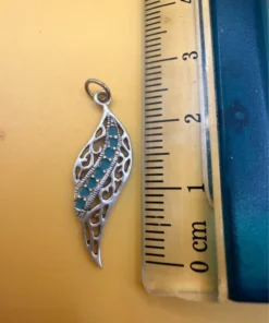 Vintage sterling silver pendant