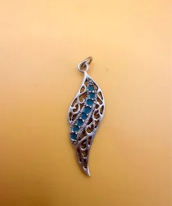 Vintage sterling silver pendant