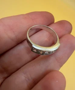 Sterling silver ring with CZ Uk size O