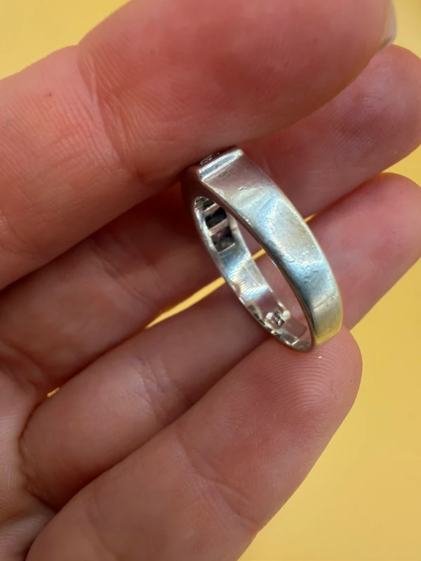 Sterling silver ring with CZ Uk size O~ 11